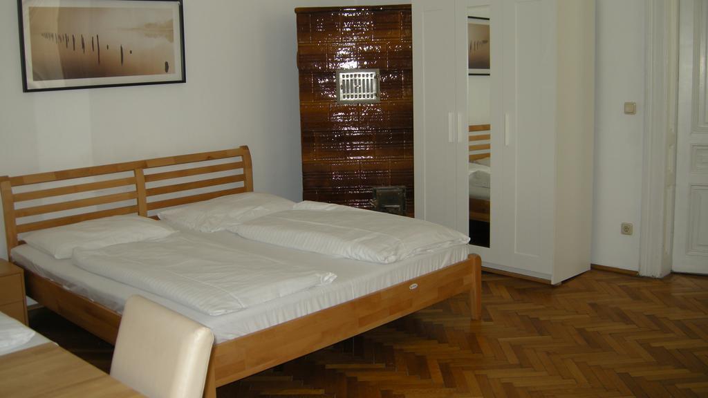 Pension Schottentor Wien Rum bild