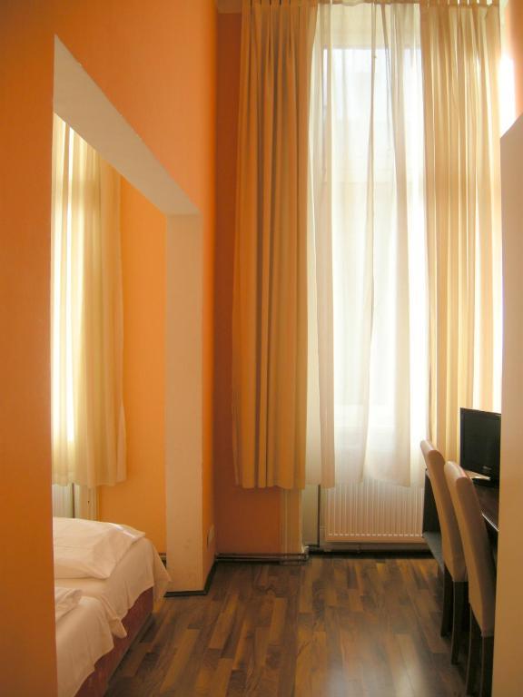 Pension Schottentor Wien Rum bild