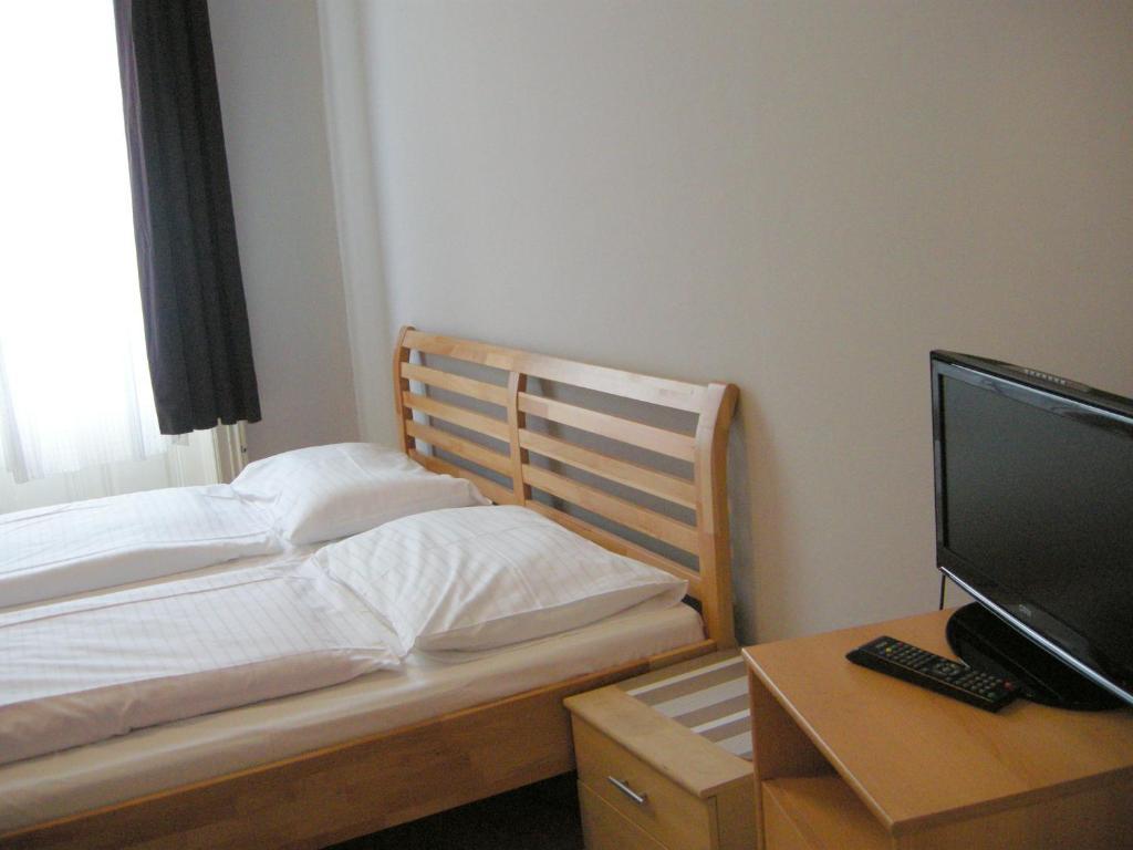 Pension Schottentor Wien Rum bild